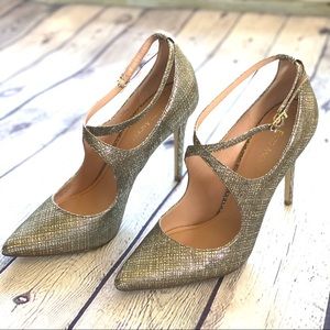 Enzo Angiolini Crisscross Gold Stiletto Pump - 9.5